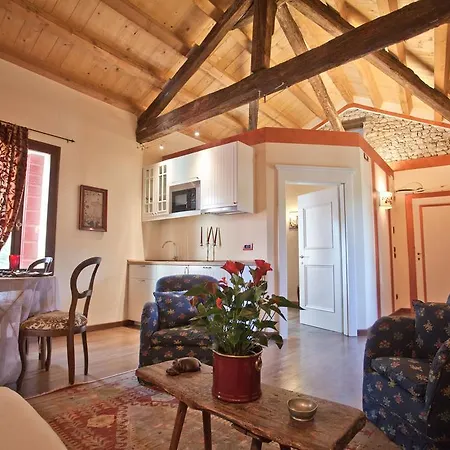 Apartmán Verecondi Scortecci Colle Umberto (Veneto)