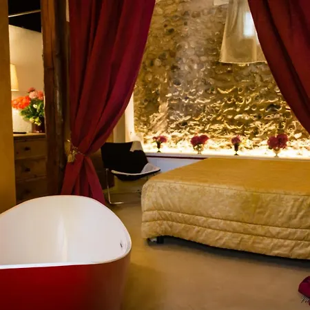 Verecondi Scortecci شقة *