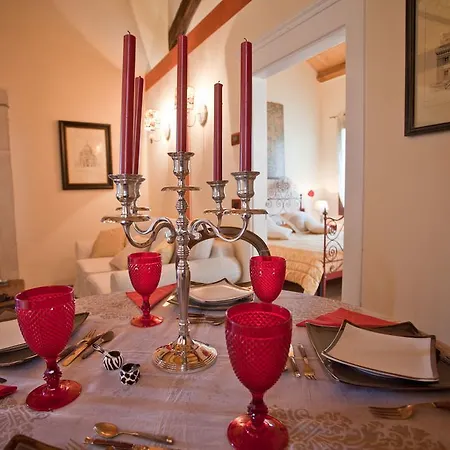 شقة Verecondi Scortecci