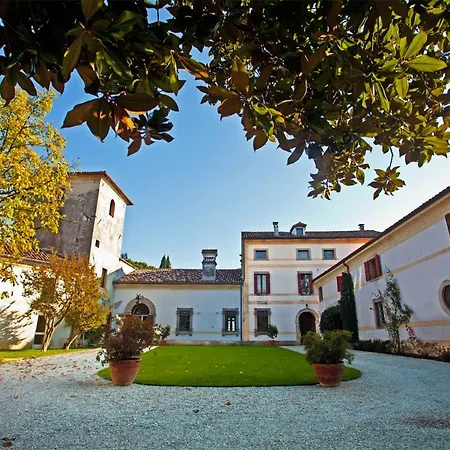 Verecondi Scortecci *